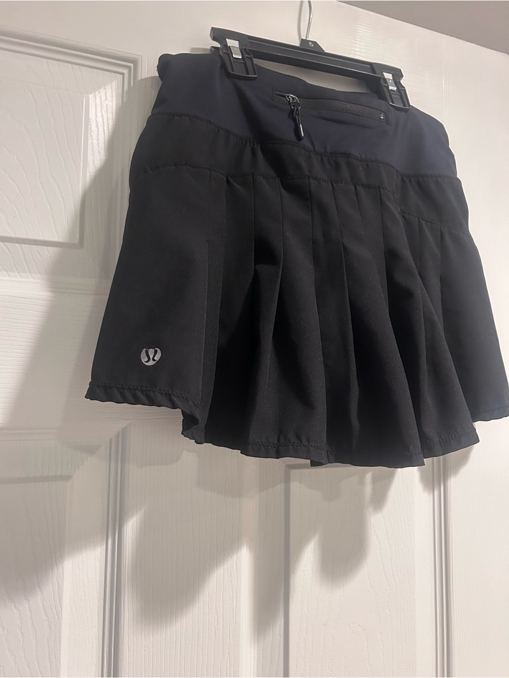 lululemon athletica Black Athletic Pleated Skirt with Zip Pocket